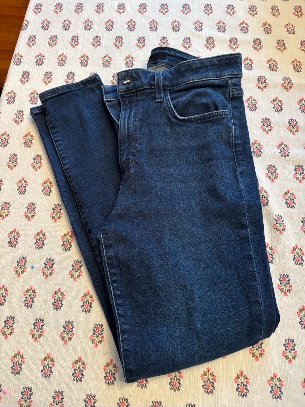 Joe’s Jeans Dark Wash Skinny Jeans